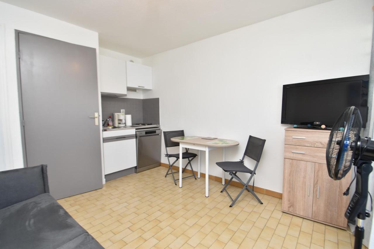 Апартаменти Studio 4 Couchages Proche Plage Ле-Гро-дю-Руа Екстер'єр фото